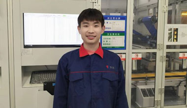 单宝鑫：坚持一直立异，，争做来利国际w66工匠